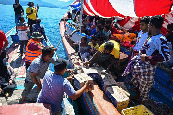 Pemkab Aceh Selatan Salurkan Bantuan Kemanusiaan untuk Rohingya