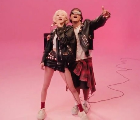 Top Berita Gaya: Rose BLACKPINK dan Bruno Mars hingga Kucing Kesayangan Prabowo