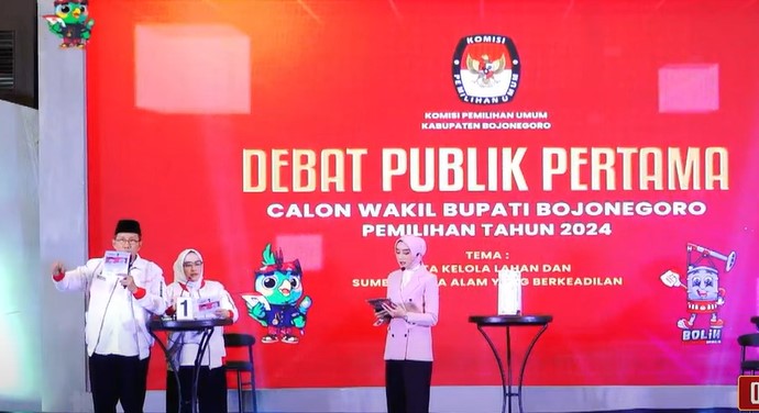 Format Debat oleh KPU Bojonegoro Salahi Aturan