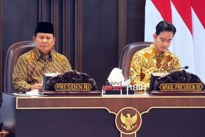 Prabowo ke Menteri: Pejabat tak Bekerja Keras untuk Rakyat Copot Segera!