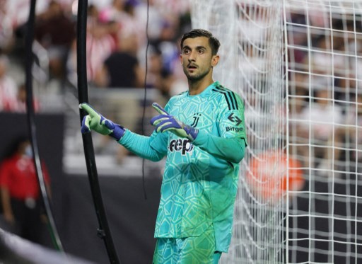 Juventus Kalah dari Stuttgart, Kontrak Perin tetap Diperpanjang