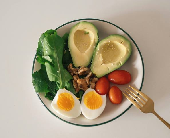 3 Berita Terpopuler Gaya: Telur dan Kolesterol Hingga Retinol Approved by Doktif