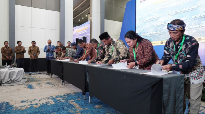 Baparekraf Dukung Usaha Ekonomi Kreatif Lewat Bantuan DPUP 24 Desa Wisata