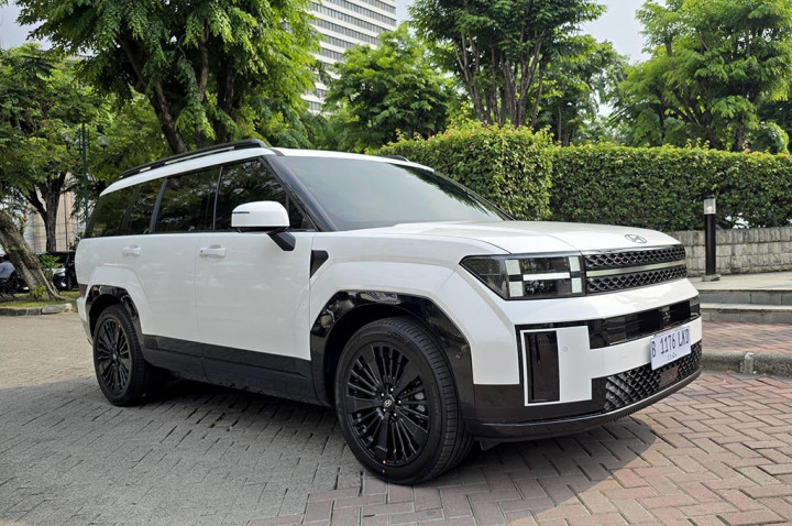 Hyundai Santa Fe Membesar, Jadi Gebrakan Segmen Hybrid