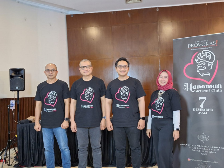 Merry Riana Bintangi Pentas Teater Hanoman Mencari Cinta