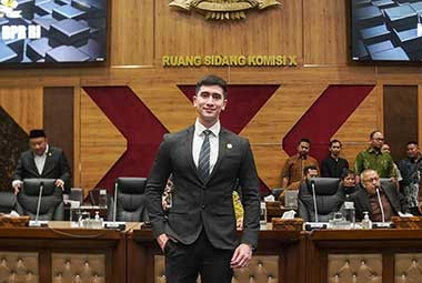 Verrell Bramasta Masuk Komisi X DPR, Dapat Titipan dari Ibunya Soal Revisi UU Perfilman