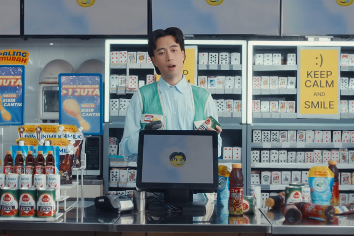 Hadapi Semua Persoalan dengan Single Baru Vidi Aldiano“Senyumin Dulu Aja”