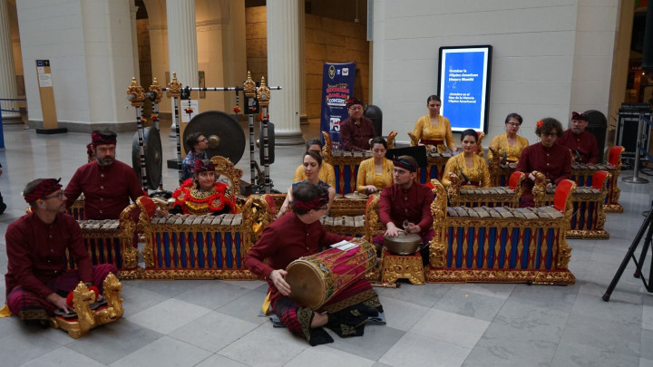 Warga AS Mengaku Merinding saat Nonton Konser Gamelan Kolaborasi di Chicago