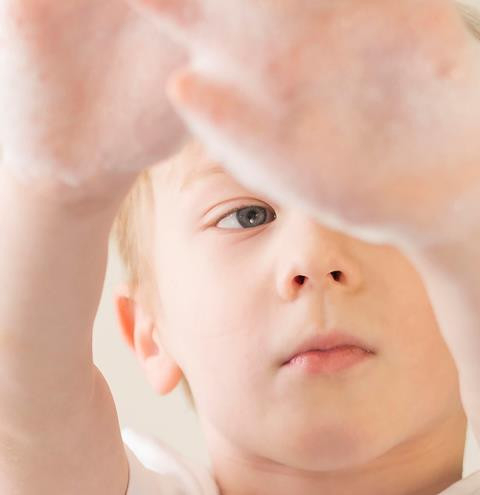 Walau Tidak Menular, Yuk Cari Tahu Apa Itu Dermatitis Atopik pada Anak