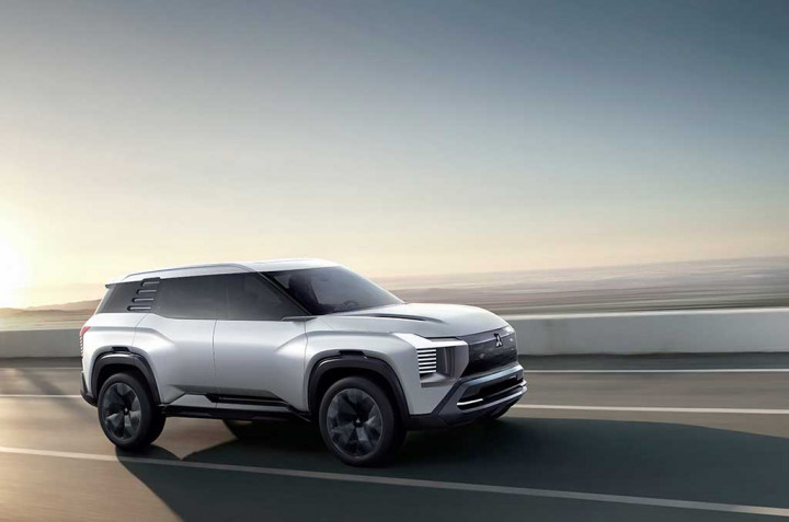 Mitsubishi DST Concept Belum Pasti Mampir Indonesia