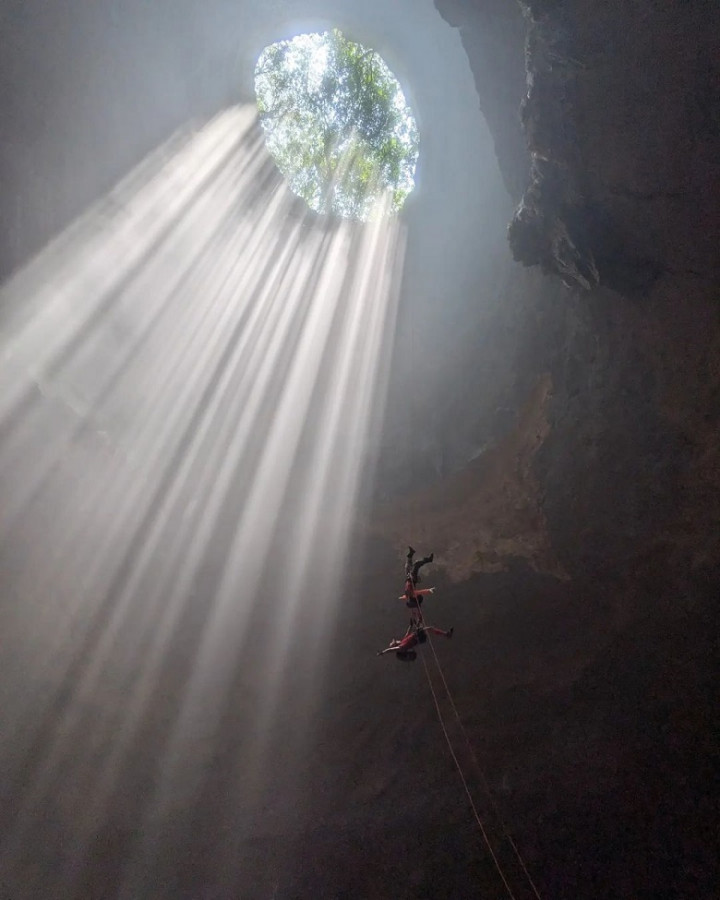 Bangga Banget! Indonesia Masuk 3 Besar Negara Wajib Dikunjungi versi Majalah CEOWORLD