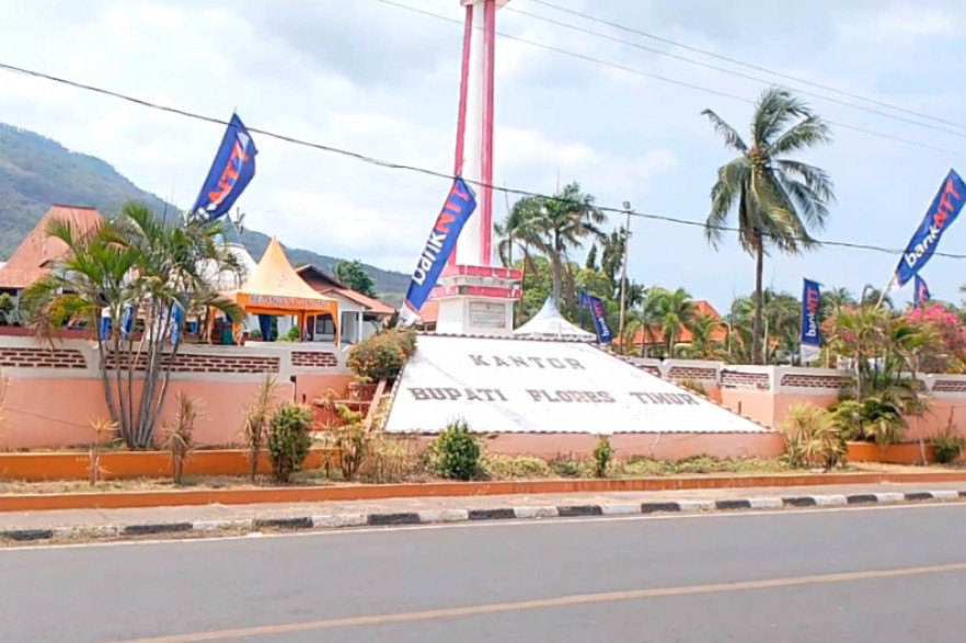 Cuaca Panas Landa Kota Larantuka NTT