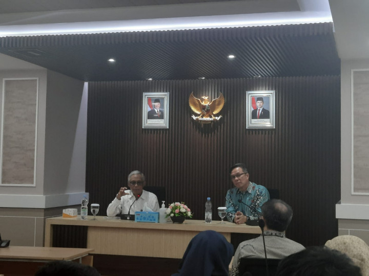 5 Siswa Terbang ke Hongkong Berkat Kreasi Craft dan Goresan Warna