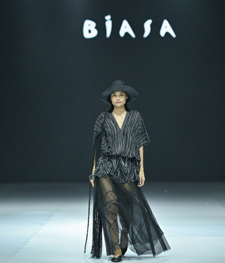BIASA Angkat Tema Rhapsody di Jakarta Fashion Week 2025