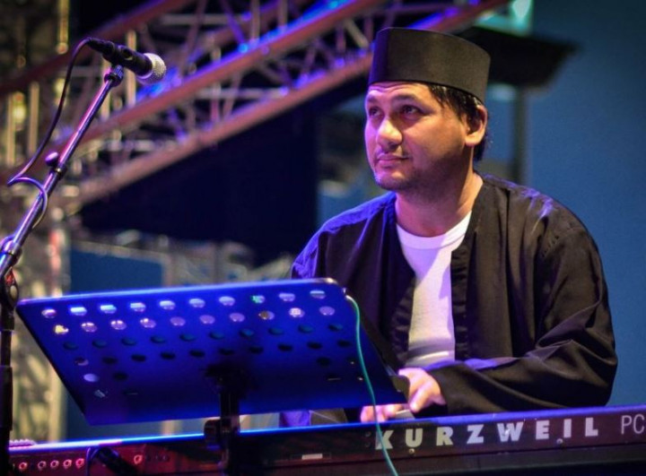 Membedah Sejarah Panjang Terciptanya Arus Musik Latin dalam Buku Indonesia Darurat Irama