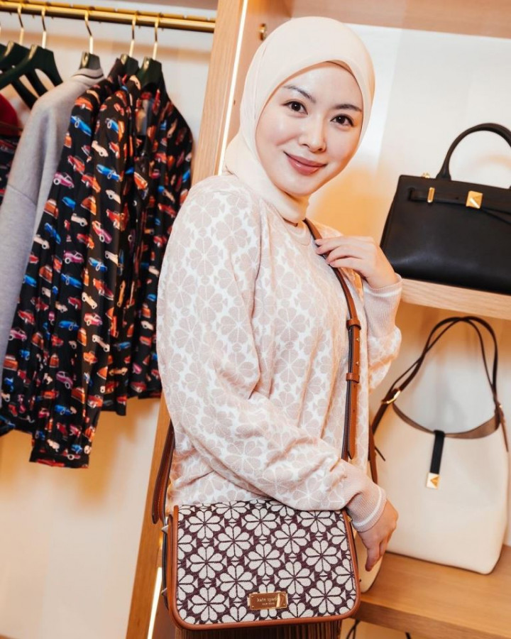 Intip Gaya Ayana Jihye Moon hingga Amanda Rawles yang Fun and Stylish