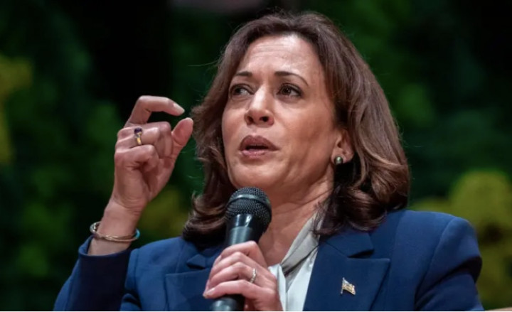 Biden Lontarkan Komentar Heboh, Kamala Harris Sibuk Beri Pembelaan