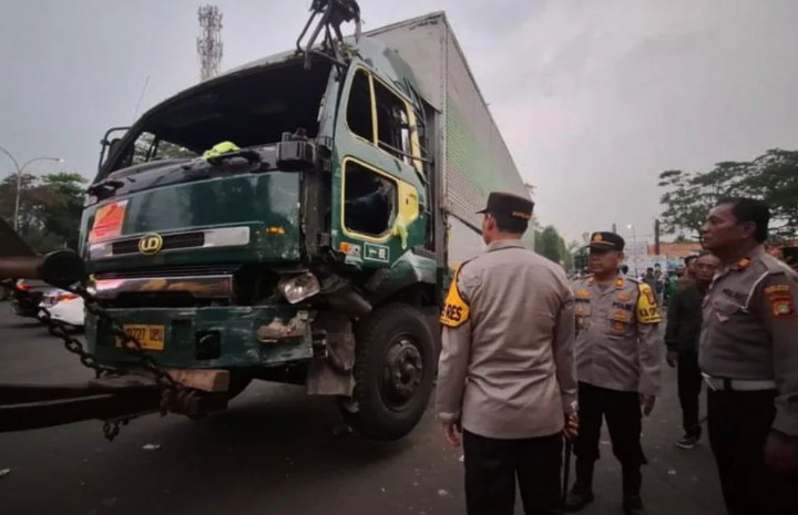 Fakta-fakta Kecelakaan Akibat Truk Ugal-ugalan di Cipondoh Kota Tangerang