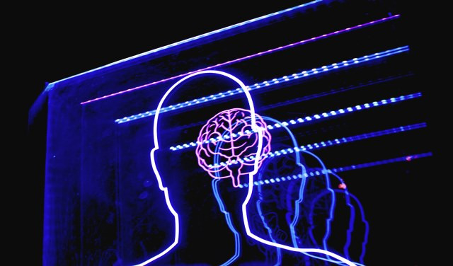 Melihat Penampakan dari Dunia Sains, Hantu atau Ilusi?