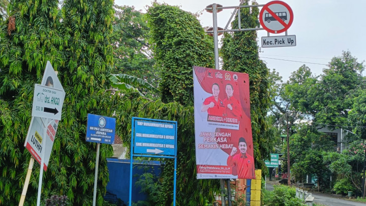 Ribuan APK Langgar Aturan Pemasangan, Bawaslu Surati KPU Jepara