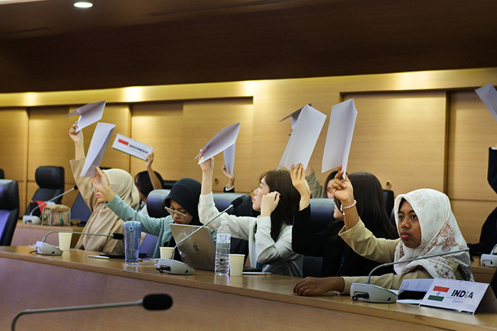 Anak Muda, Ikutan Yuk 5 Youth Summit & Conference 2025 Ini