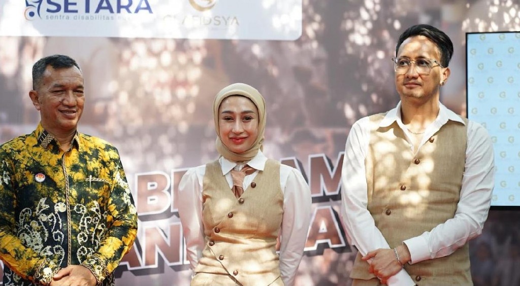 dr. Reza Gladys, Dipl. AAAM dan dr. Attaubah Mufid (Foto: instagram)