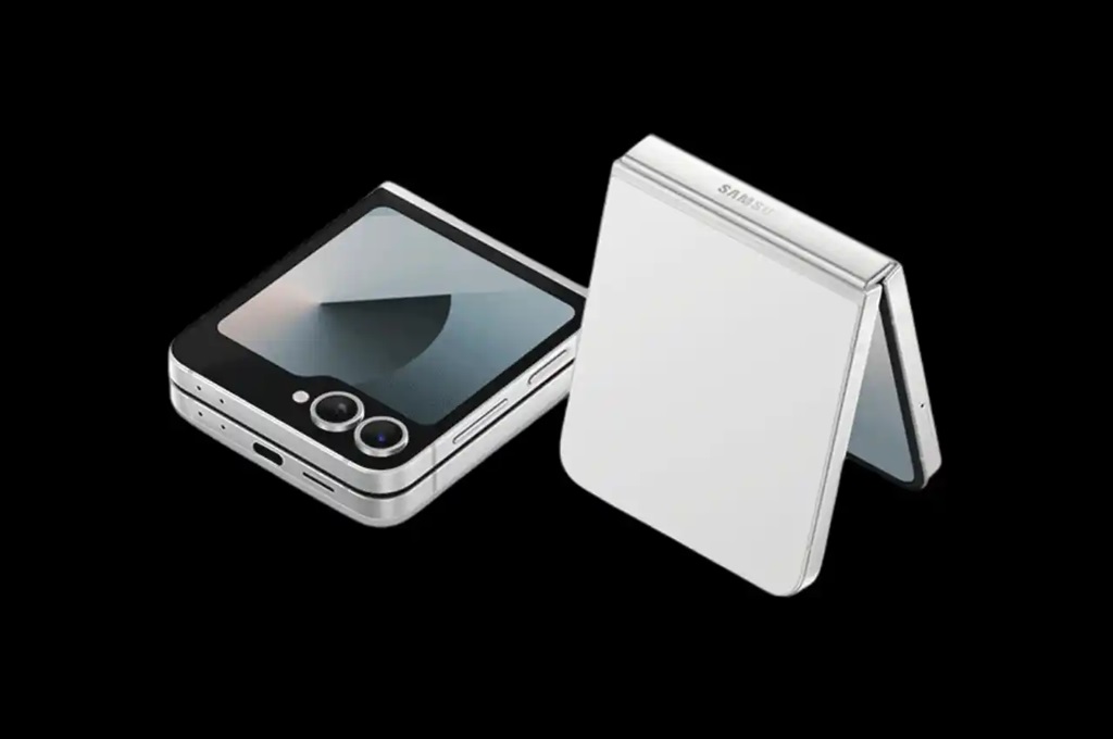 Rumor yang beredar menyebut Samsung akan menghadirkan Galaxy Z Flip FE pada tahun 2025.