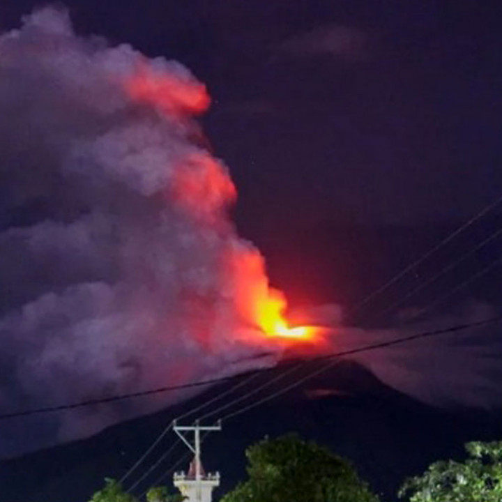 Fakta-fakta Erupsi Gunung Lewotobi Laki-laki
