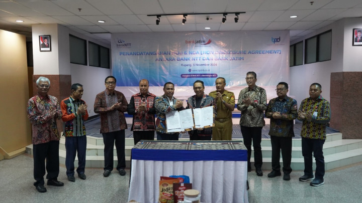 Teken MoU, Bank NTT Optimistis Bentuk KUB Bersama Bank Jatim
