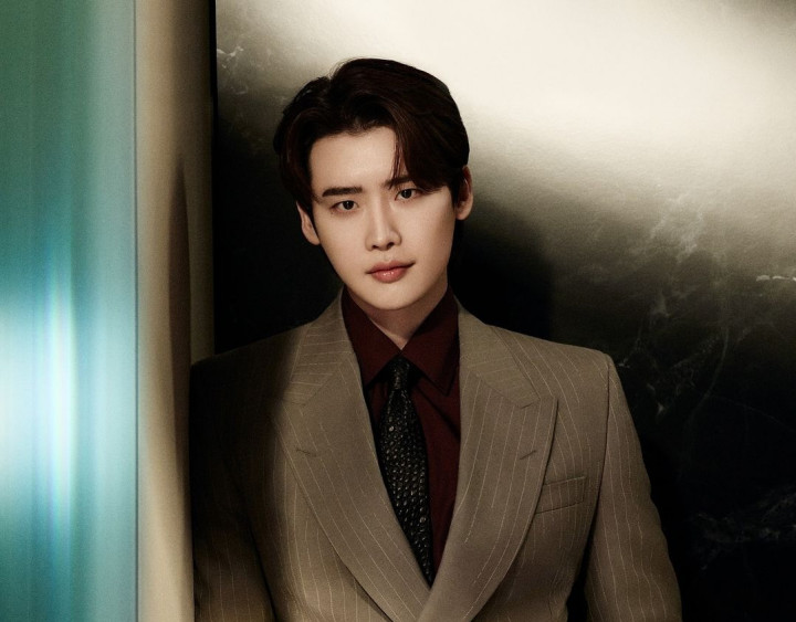 Lee Jong Suk Jadi Pengacara di Drakor Terbaru