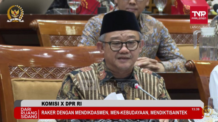 Raker Perdana di Komisi X DPR RI, Mendikdasmen Beberkan 5 Program Prioritas