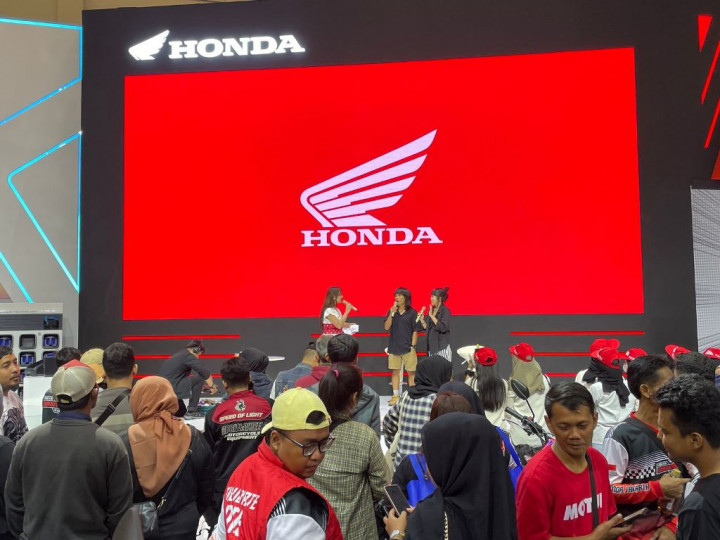 Wujud Nyata Dukungan terhadap ESG, AHM Hadirkan Kendaraan Listrik di IMOS 2024