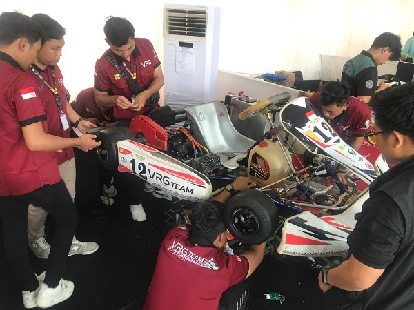Prototipe Gokart Listrik Karya Mahasiswa Diadu di Lintasan Sirkuit