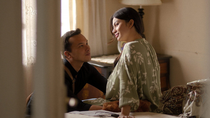 7 Film Indonesia Romantis Sad Ending yang Bikin Nangis