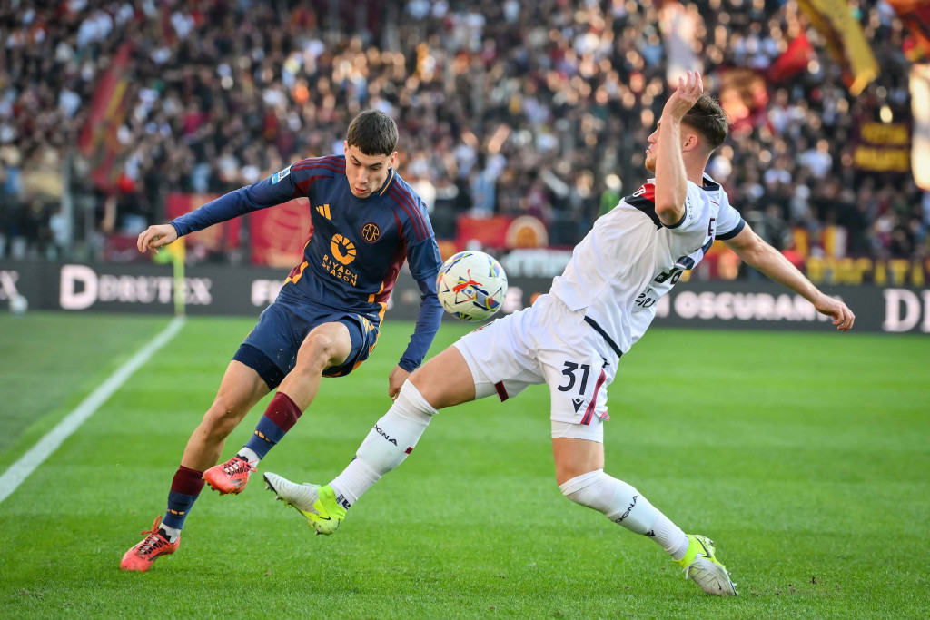 Suasana pertandingan AS Roma vs Bologna (X: @OfficialASRoma)