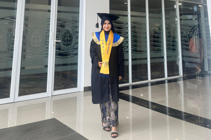 Kisah Syaikha, Wisudawan Terbaik SV Undip Digaet 4 Perusahaan dalam Sebulan