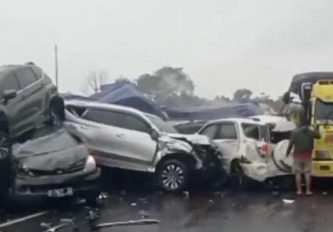 Kecelakaan Beruntun di Tol Cipularang, Arus Lalu Lintas Dialihkan