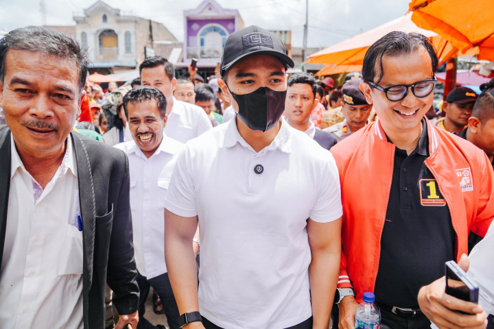 Kaesang Ajak Warga Humbahas Memenangkan Birma Sinaga-Erwin Sihite