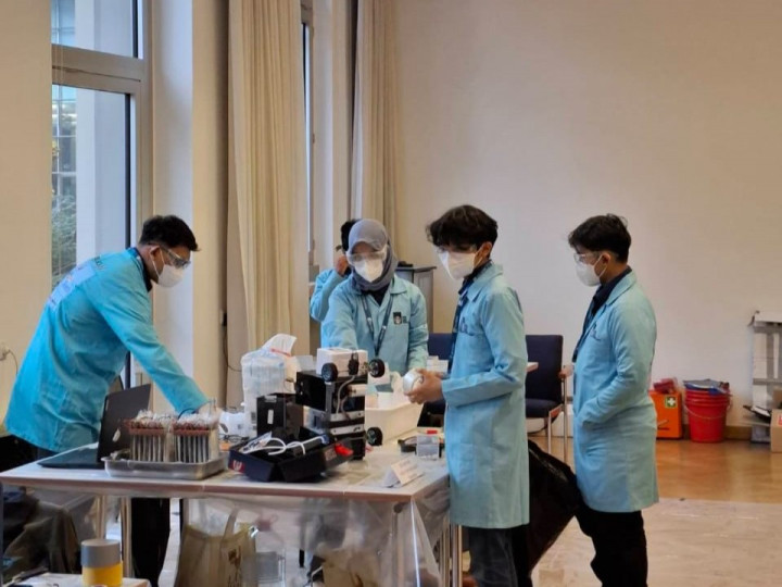 Top! Tim Spektronics ITS Juara 1 Keempat Kali dalam Ajang VDI ChemCar Competition di Jerman