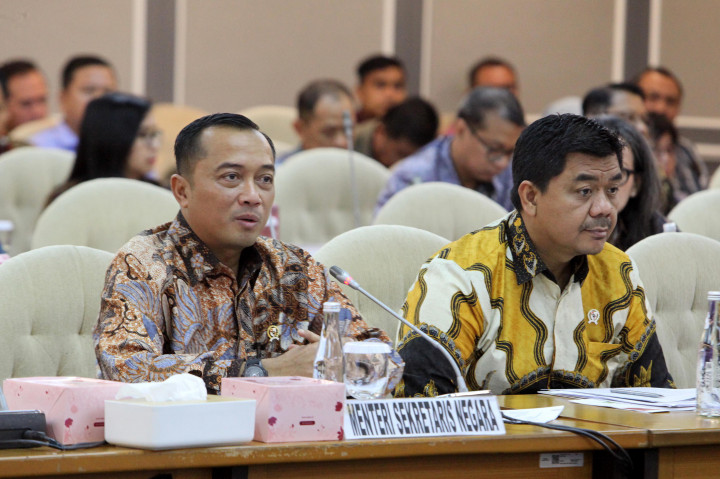 Komisi XIII DPR Gelar Raker Perdana dengan Mensesneg