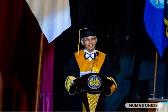 Guru Besar Unesa Kembangkan Pemodelan Matematika untuk Memahami Penyebaran Campak