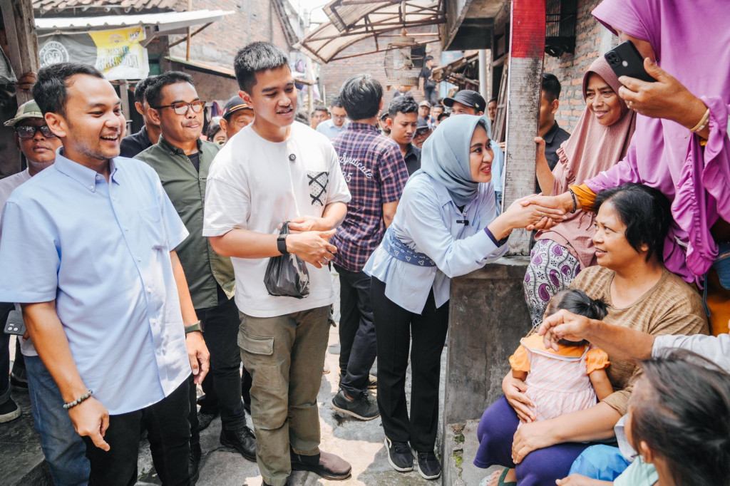 Kaesang Perkenalkan Respati-Astrid Kepada Masyarakat Pucang Sawit