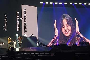 Rangkuman Keseruan Lisa BLACKPINK ke Jakarta, Makan Rendang hingga Bertemu Kembaran