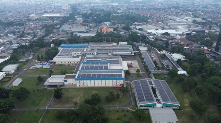 Pasang PLTS, Bayer Tekan Emisi Karbon hingga 2.073 Ton Metrik per Tahun