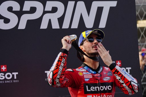 Pecco Bagnaia Menangi Sprint Race GP Solidarity