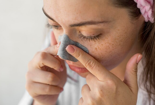 Muncul Komedo? Ini 7 Cara 'Melenyapkannya' Rekomendasi Ahli