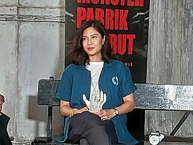 Palari Films Gandeng Dian Sastrowardoyo Produksi Film Monster Pabrik Rambut