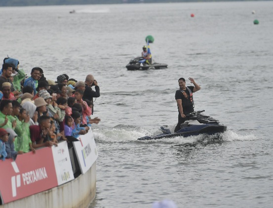 Dito Naik Jetski di Final Aquabike Jetski World Championship 2024