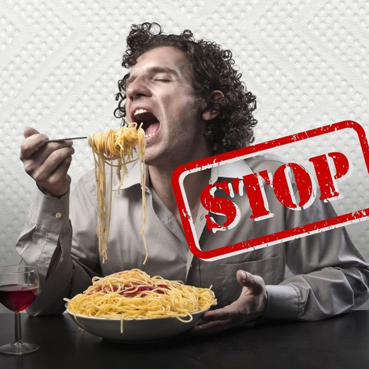 Hindari Kebiasaan Makan Cepat, Ini Alasannya