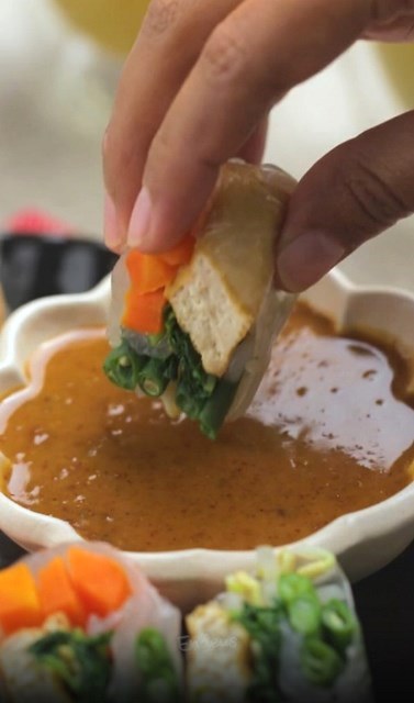 Spring Rolls Isian Sayuran Pecel